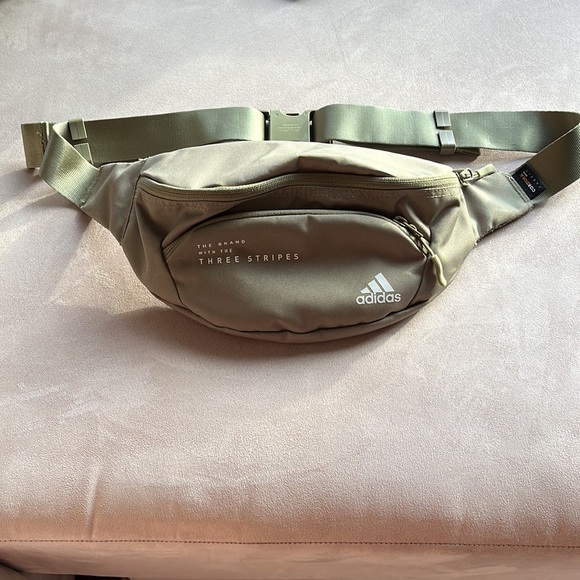 adidas Handbags - Adidas Fanny Pack